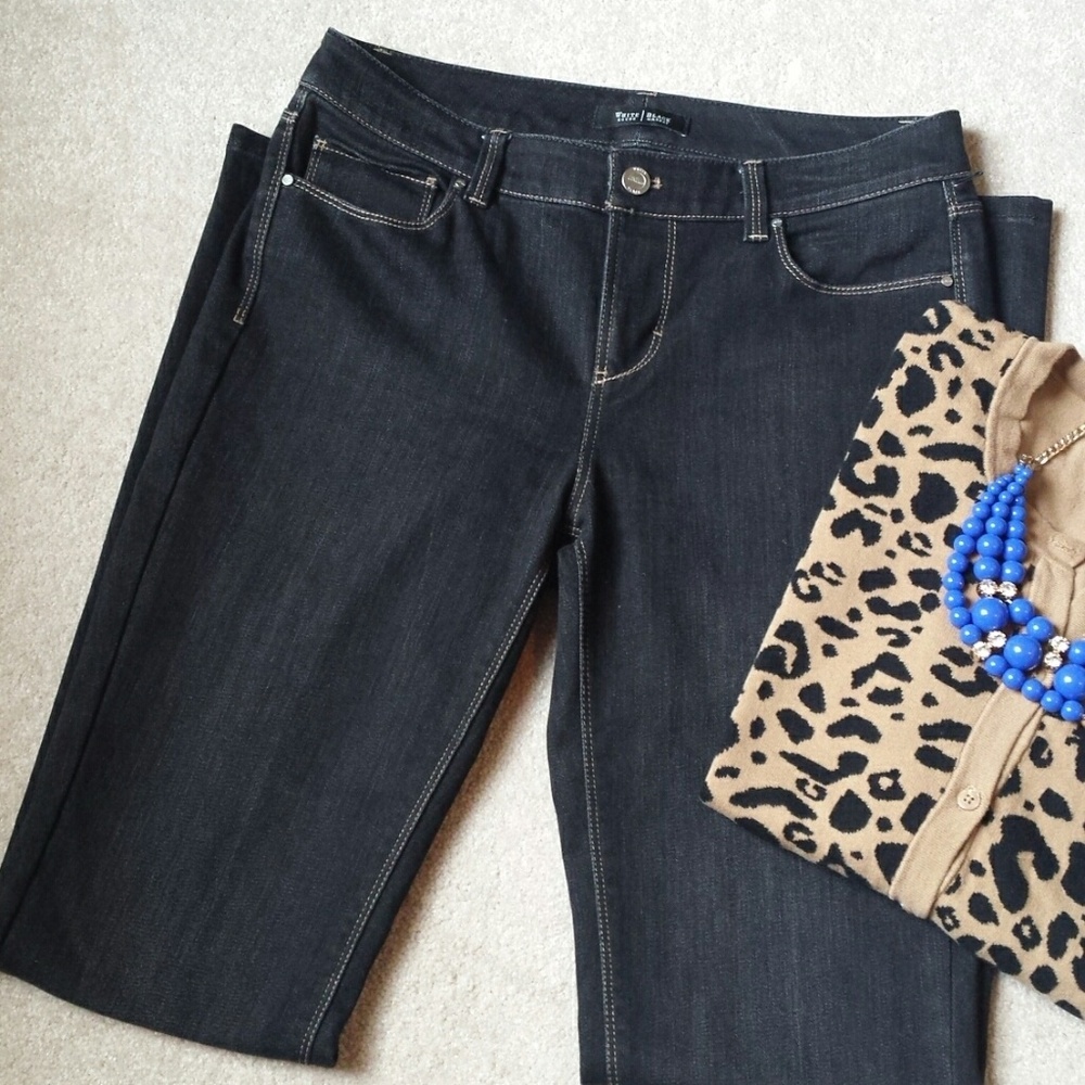 *WHBM Blanc Boot Leg Jeans* - Picture 4 of 5